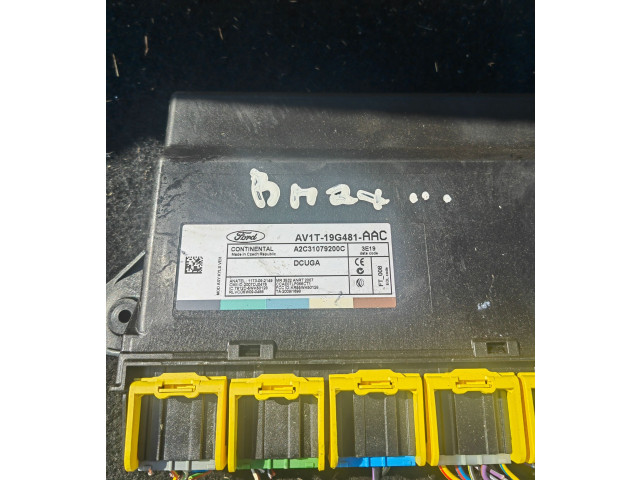 Блок комфорта AV1T19G481AAC   Ford B-MAX   