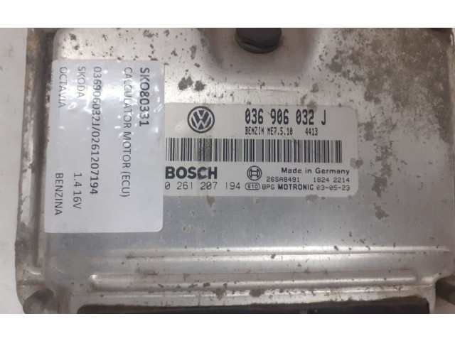 Блок управления двигателя 036906032J, 0261207194   Skoda Octavia Mk1 (1U)