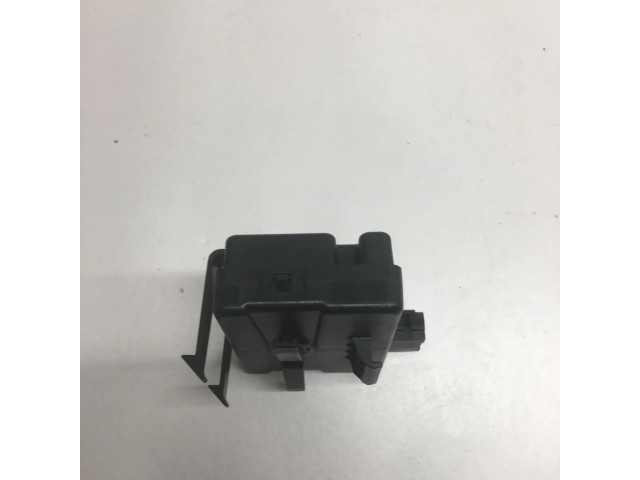 Блок управления 13523281   Chevrolet Camaro