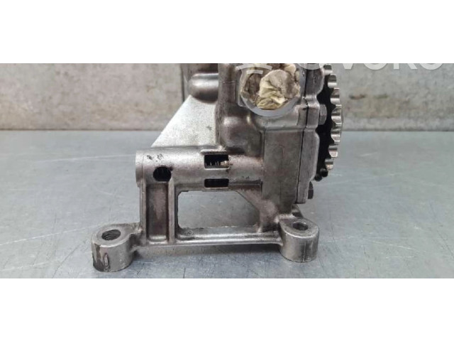 Čerpadlo oleje 059115105G Audi A8 S8 D2 4D