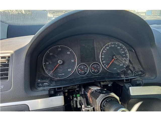 Панель приборов BKC Volkswagen Jetta V