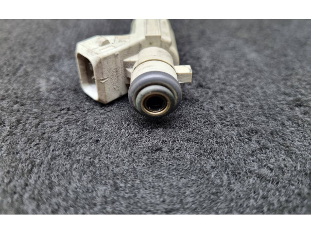 Vstřikovač 077133551Q, 0280155988 Audi A8 S8 D2 4D