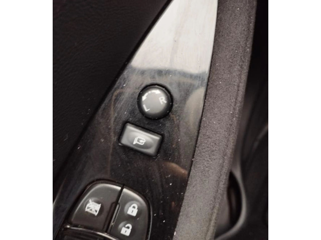 Zpětné zrcátko Nissan Leaf I (ZE0) 2016 REBATIVEL