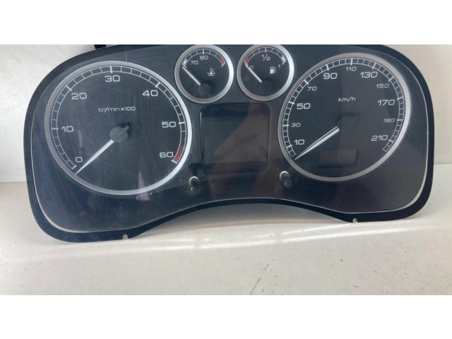 Přístrojová deska Peugeot 307 2002 P9651299680