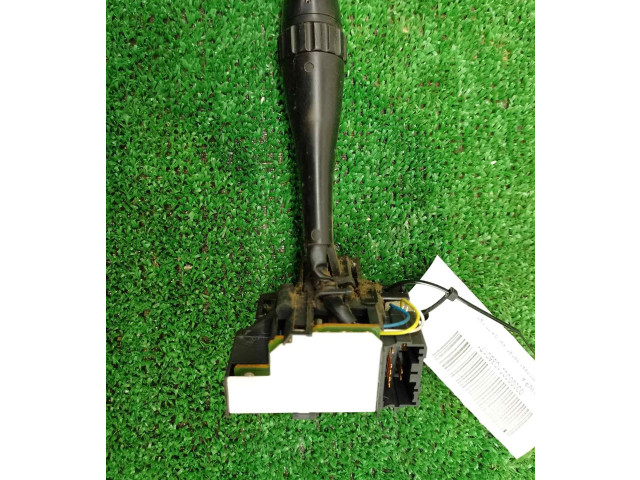 Ручка стеклоочистителей Mitsubishi Montero