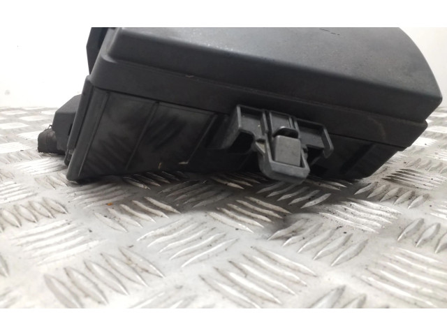 Блок предохранителей  5Q0907361G, 5Q0937132A   Skoda Superb B8 (3V)    