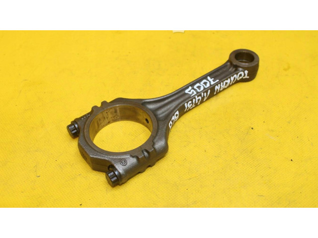 Поршень с шатуном Volkswagen Golf VI