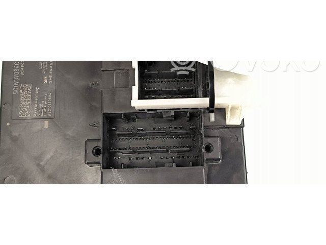 Блок комфорта 5Q0937084CM Skoda Octavia Mk3 (5E)