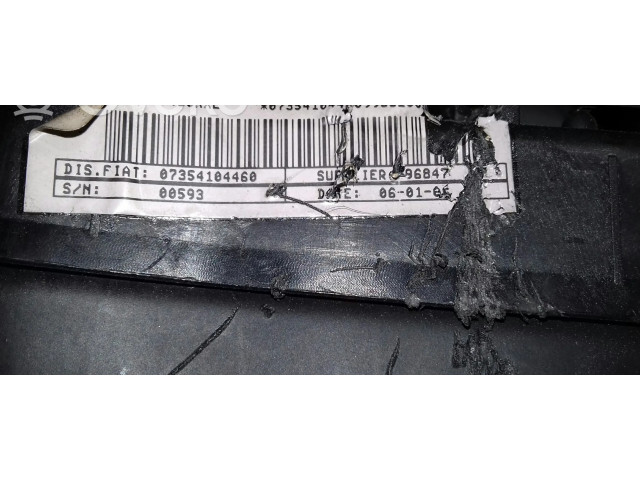 Подушка безопасности водителя 735410446   Fiat Grande Punto