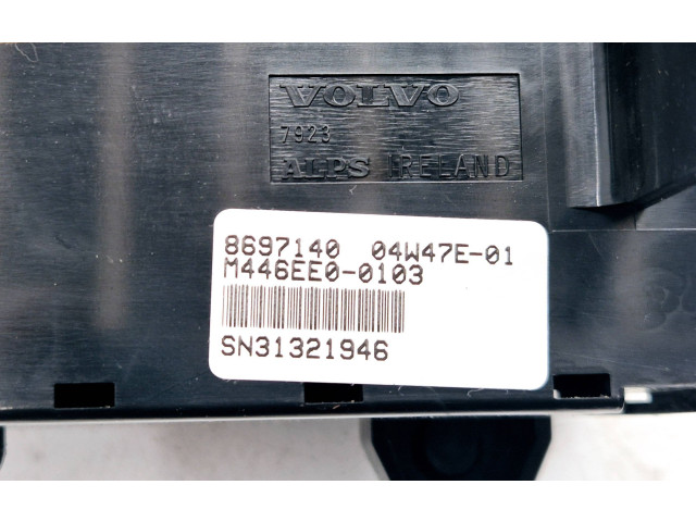 Блок управления климат-контролем 8697140, 04W47E01   Volvo V70