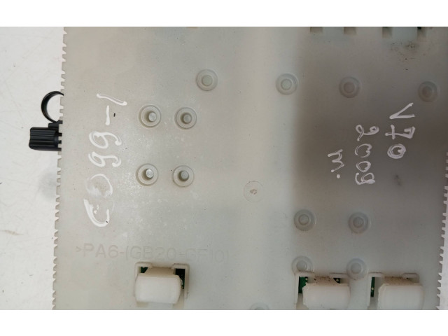 Блок предохранителей 31314867 Volvo V70