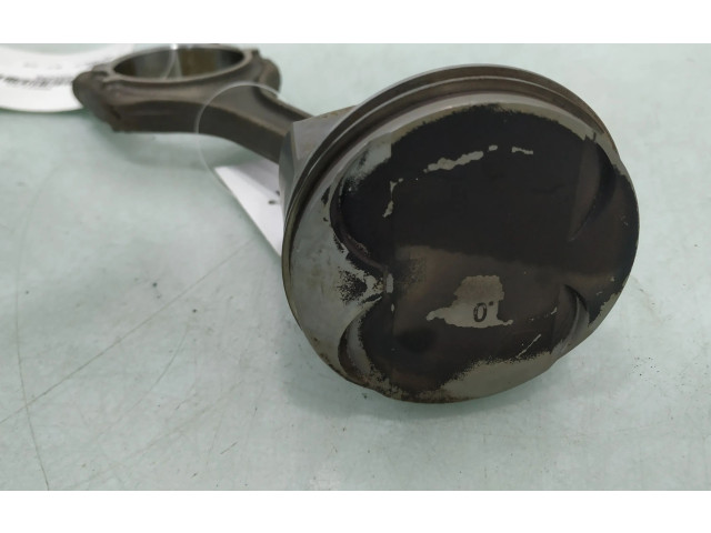 Píst 04EBD   Seat Arona    DKR 