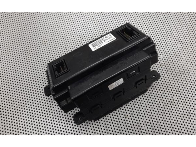 Дисплей    95710-1H100   KIA Ceed