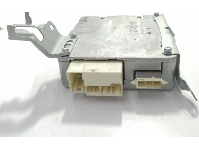 Řídící jednotka 6900001686 Toyota Avensis T220 2010