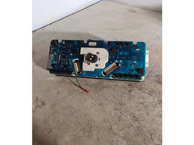 Přístrojová deska Volvo 460 1995 647015, 466635