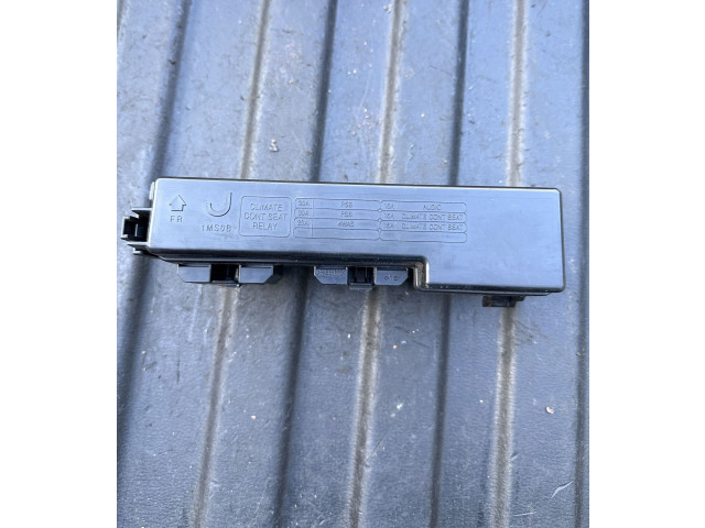 Блок предохранителей 25230, PA66PPE Infiniti M30