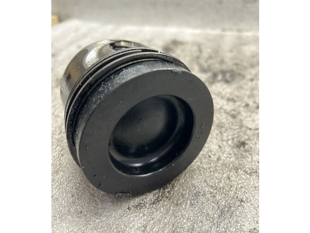 Píst 08118HSRI Volkswagen Tiguan