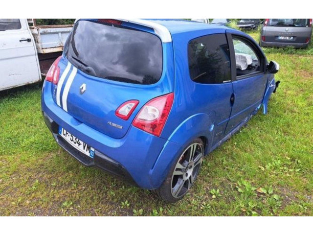 Двигатель стеклоочистителей Renault Twingo II 2007 - 2014 года 7701064031, 7701064031