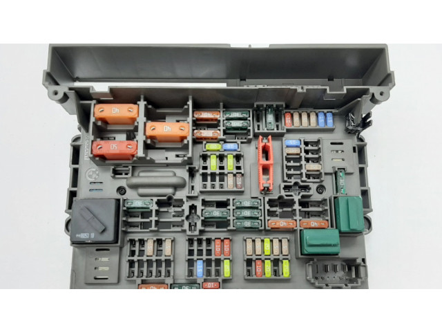 Pojistková skříňka 9119444, 11338509 BMW 1 E81 E87 2008