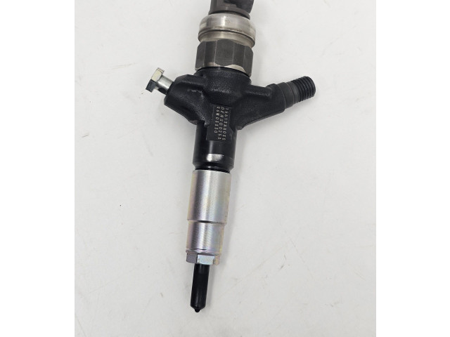 Форсунка 16613AA030    Subaru Outback  EE20Z 