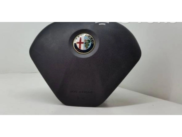 Подушка безопасности водителя    Alfa Romeo Giulia