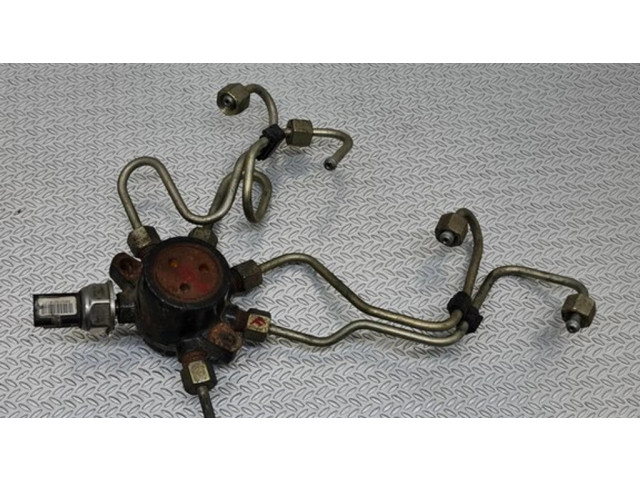 Vstřikovací lišta 8200057232, 8200057345   Nissan Almera N16  pro naftový motor 1.5  