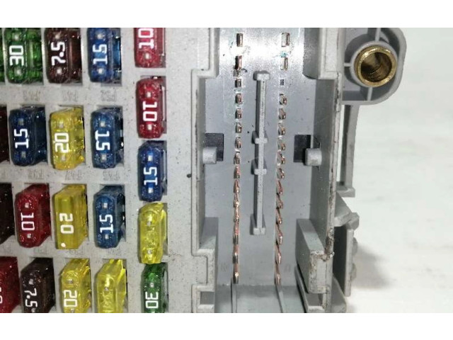 Pojistková skříňka Řídící jednotka BSM 46774358NPL Fiat Punto Evo 2000