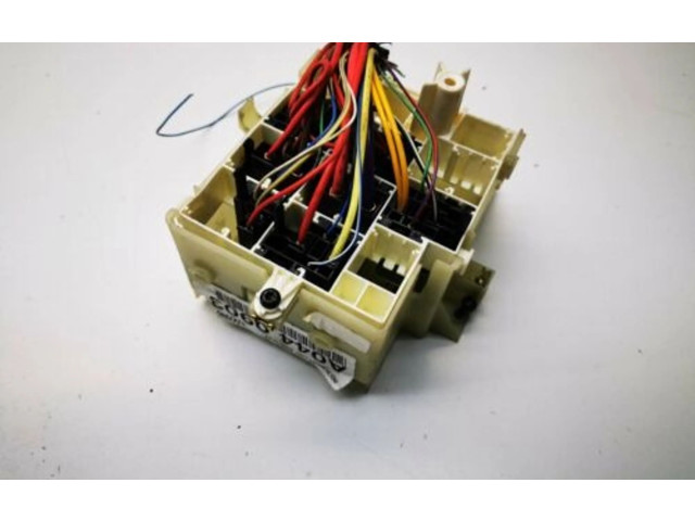 Блок предохранителей    5242540, 0440903   Saab 9-5