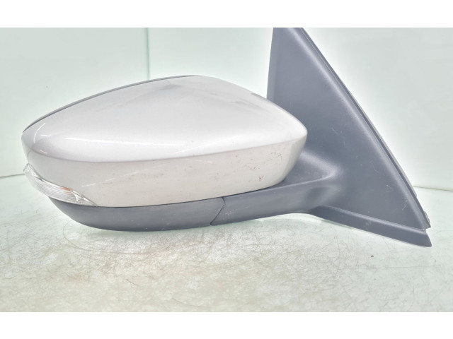 Зеркало электрическое        Skoda Fabia Mk3 (NJ)  2015 - 2021 года   