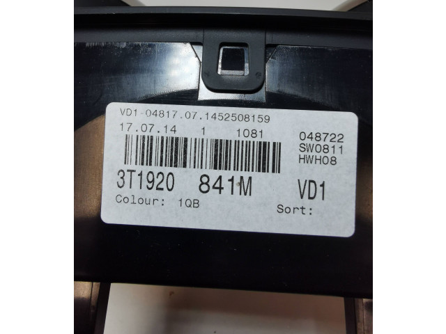 Панель приборов 3T1920841M, VD104817   Skoda Superb B6 (3T)       