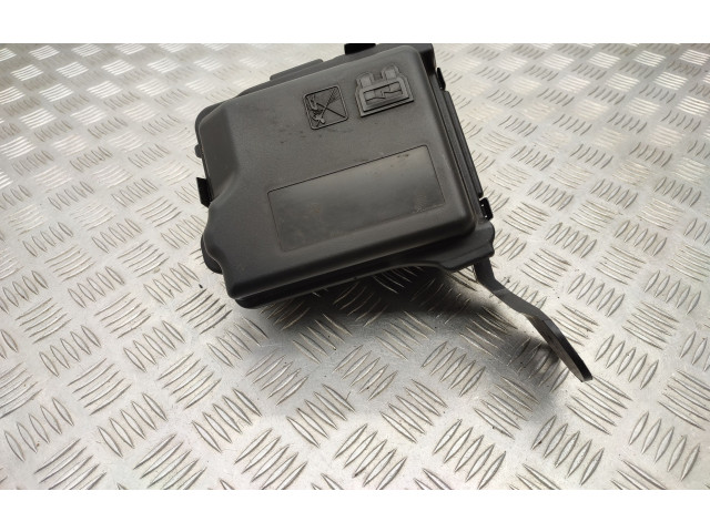 Блок предохранителей Citroen C3 Aircross