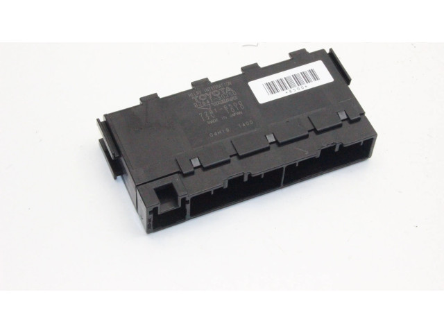   Pojistková skříňka 8264130250   Lexus GS 300 350 430 450H 2006