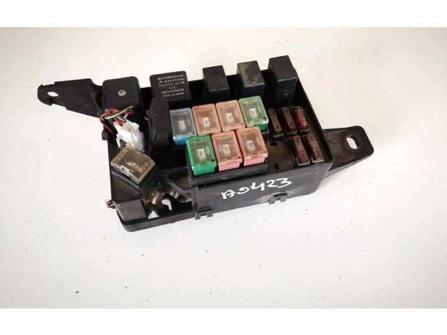 Ящик предохранителей (комплект) Mitsubishi Pajero Sport I 1996 - 2008 года