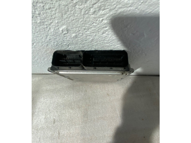 Řídící jednotka 04L907309K, 0281030170   Volkswagen Tiguan 2008