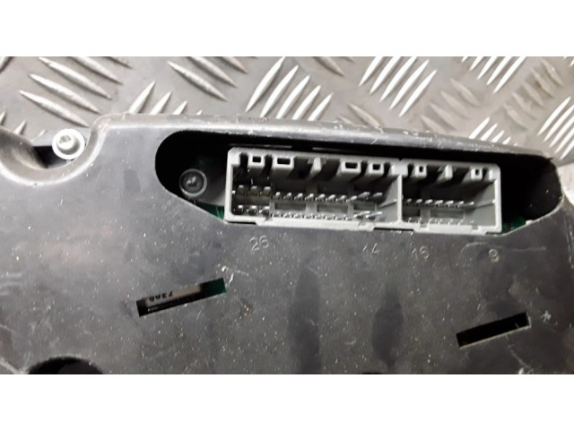 Přístrojová deska Chrysler 300 - 300C 2006 04836990AA, P56044943A1