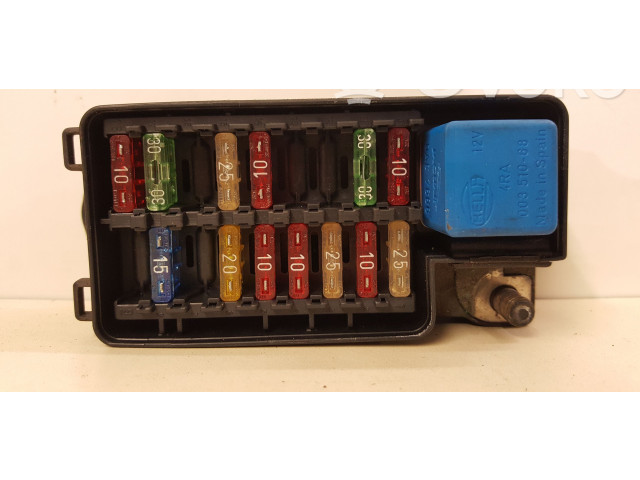 Блок предохранителей LNA2800DE Jaguar XJ X300