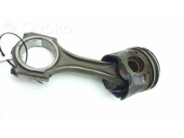  Поршень с шатуном 10dz88 9812819780, 12F4I02668  Land Rover Evoque I для дизельного двигателя 2.2