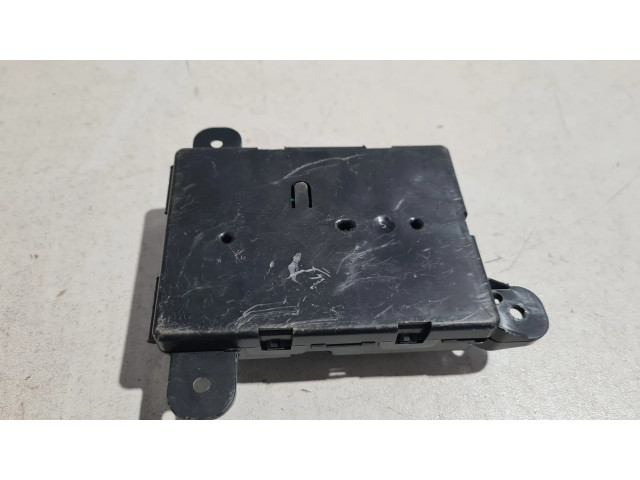 Блок управления 006701052760 Maserati Levante