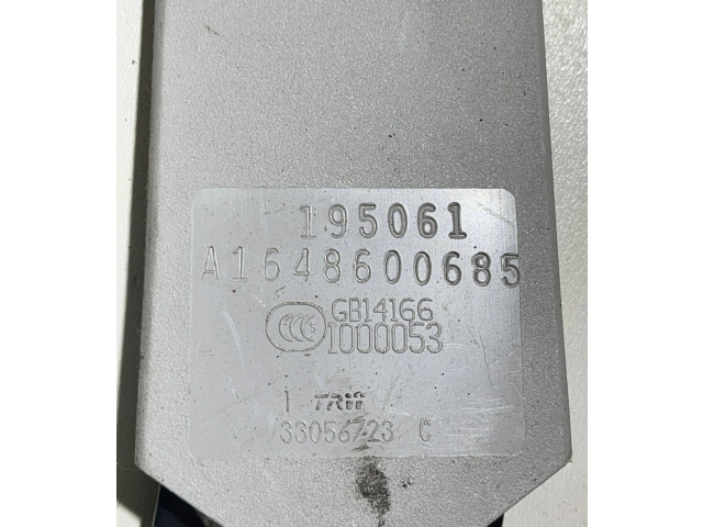 Третий рядный ремень безопасности A1648600685   Mercedes-Benz  GL X164  2006 - 2012 года