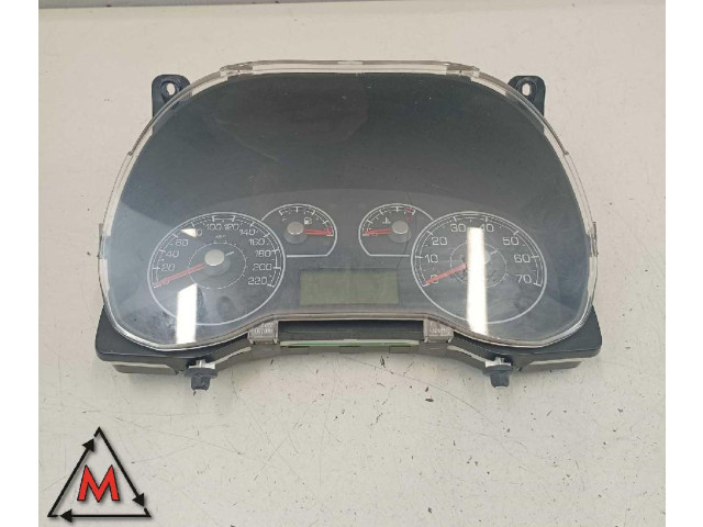 Панель приборов 51803092 Fiat Grande Punto