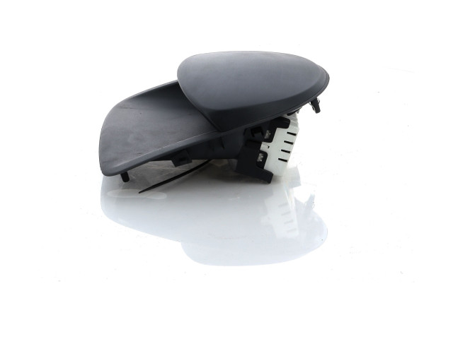 Дисплей    280348139R, G0-5772E   Renault Clio III