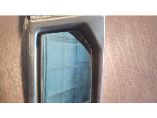 Zpětné zrcátko pravé Mercedes-Benz W123 1980 E10117050, 1238110461