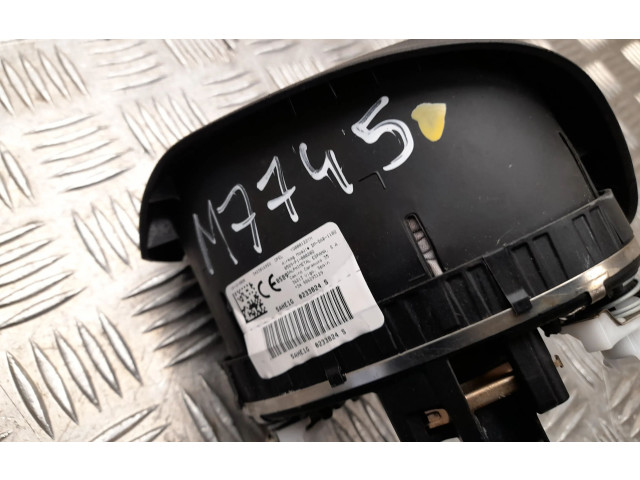 Подушка безопасности водителя YQ000122YX, 34206793G   Opel Grandland X