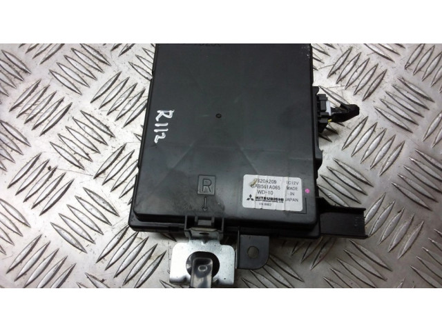 Блок управления 7820A209, CAB501A065 Mitsubishi Outlander