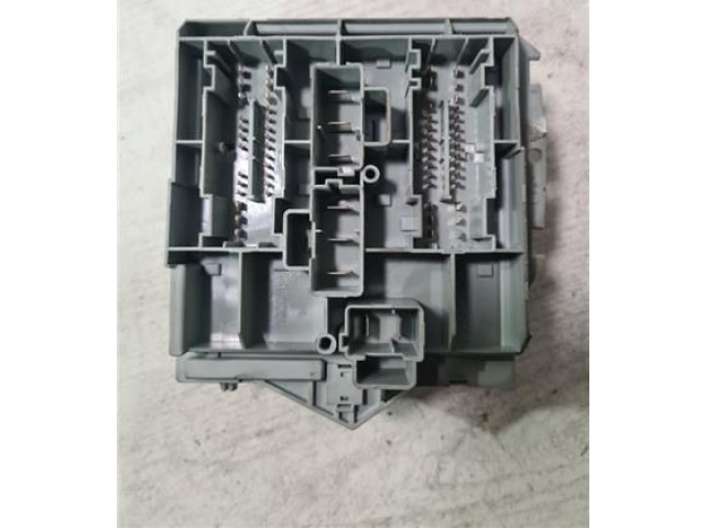 Pojistková skříňka 51738102057657 Fiat Croma 2006