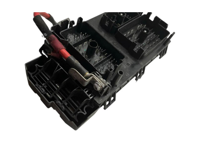   Pojistková skříňka 13368644   Opel Zafira C 2014