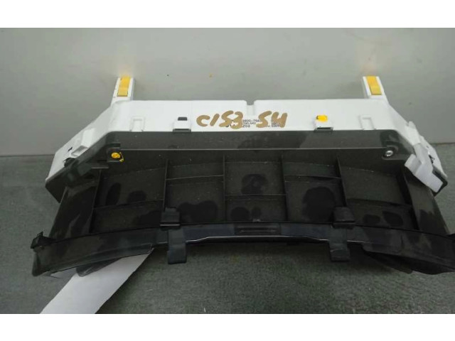 Přístrojová deska Lexus CT 200H 2017