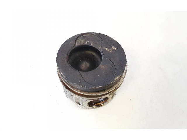 Píst 7901806 Volkswagen Sharan