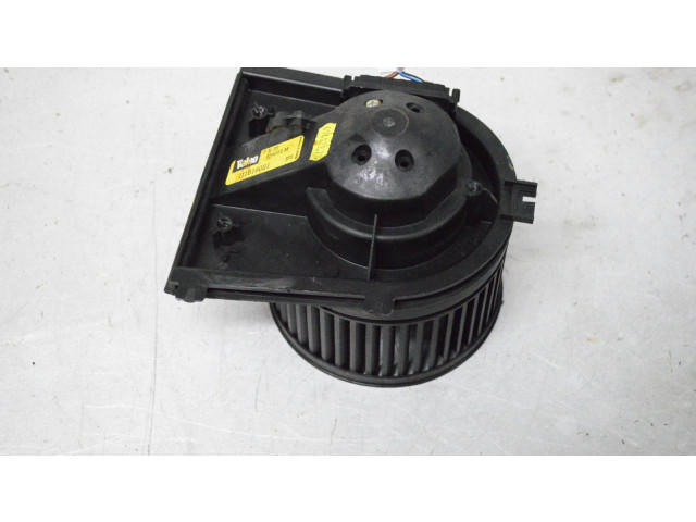 Вентилятор печки 1J1819021 Audi A3 S3 8L