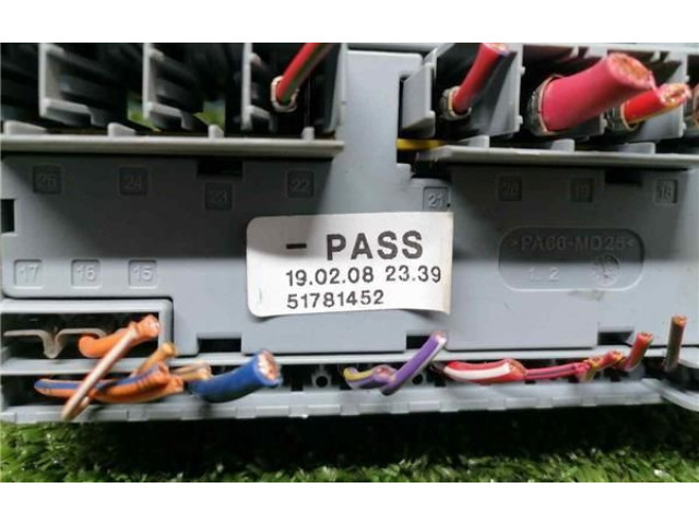 Pojistková skříňka 51781452 Fiat 500 2009